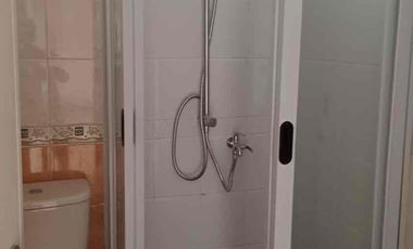 Sewa rumah 2 lantai siap huni di griya loka bsd bisa buat kantor dan usaha