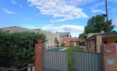 Casaquinta de 2 dormitorios en venta Altos del Sauce, Sauce Viejo