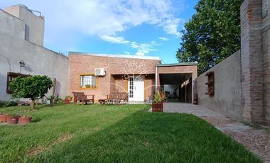 Casaquinta de 2 dormitorios en venta Altos del Sauce, Sauce Viejo