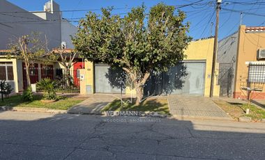 Casa en venta, barrio Sargento Cabral, Santa Fe
