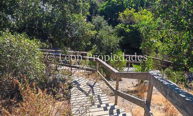 Leon Propiedades vende parcela con casa en Fundo Monterrey, Curacaví.