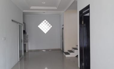 Sewa Rumus Luas di Margahayu Raya dekat MTC Sekitar Jalan Neptunus Soekarno Hatta | SW071