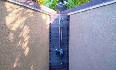 Di Jual Vila Cantik 2 bedroom dengan rooftop view laut di pantai Saba Gianyar