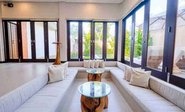 Di Jual Vila Cantik 2 bedroom dengan rooftop view laut di pantai Saba Gianyar