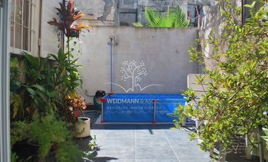 Casa en venta, Barrio Constituyente, posibilidad destino comercial o profesional
