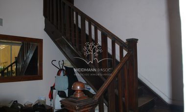 Casa en venta, Barrio Constituyente, posibilidad destino comercial o profesional