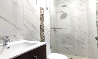 Casa de venta por estrenar al sur de Loja