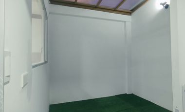 Casa de venta por estrenar al sur de Loja