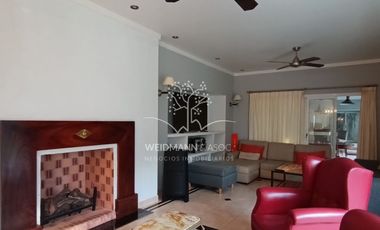 Casa importante en venta, Sauce Viejo, excelente opción con posibilidad de financiación