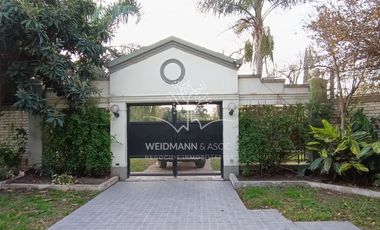 Casa importante en venta, Sauce Viejo, excelente opción con posibilidad de financiación