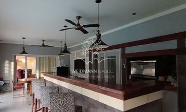 Casa importante en venta, Sauce Viejo, excelente opción con posibilidad de financiación
