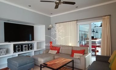 Casa importante en venta, Sauce Viejo, excelente opción con posibilidad de financiación