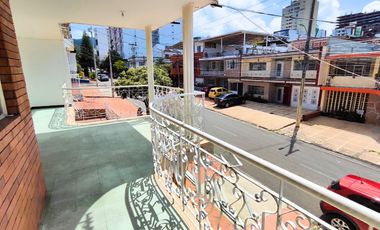 SE VENDE CASA SAN ALONSO COMERCIAL Y RESIDENCIAL