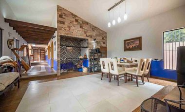 Renta de hermosa  casa   de un piso