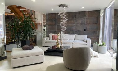 Casa en Arriendo en Loma de San Jose, Sabaneta Antioquia