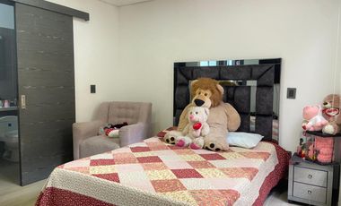 Casa en Arriendo en Loma de San Jose, Sabaneta Antioquia