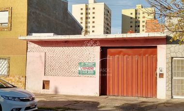 Galpón - Cochera en venta, múltiples usos, Santa Fe