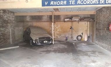 Galpón - Cochera en venta, múltiples usos, Santa Fe