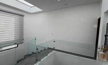 EXCLUSIVA CASA EN RENTA CONDADO DEL VALLE METEPEC BAKIERA AMUEBLADA