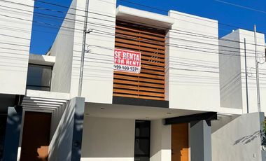 Townhouse NUEVO en Xcanatun