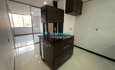 Se arrienda Apartamento en el sector de Laureles cód. 4444