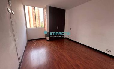 Se arrienda Apartamento en el sector de Laureles cód. 4444
