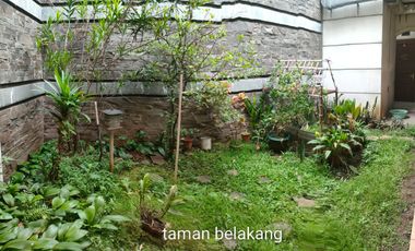 Rumah 2 Lantai  siap huni di Batununggal Indah Kota Bandung