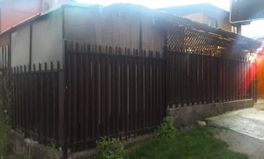 Casa En Venta En La Reina