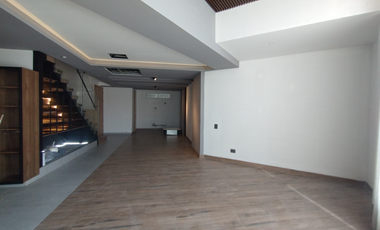 Apartamento dúplex en arriendo en San Vicente