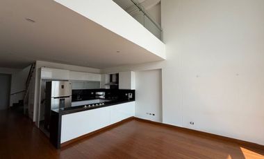 DEPARTAMENTO EN VENTA EN CERROS DE CAMACHO CON AREAS COMUNES