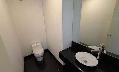 DEPARTAMENTO EN VENTA EN CERROS DE CAMACHO CON AREAS COMUNES