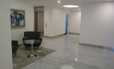 DEPARTAMENTO EN VENTA EN CERROS DE CAMACHO CON AREAS COMUNES