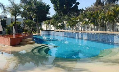 ZONA SUMIYA RENTA CASA CONDOMINIO SEGURIDAD ALBERCA TENIS GYM