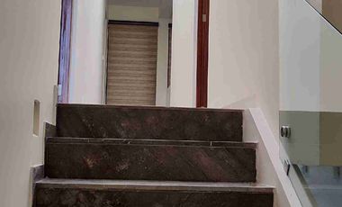 ZONA SUMIYA RENTA CASA CONDOMINIO SEGURIDAD ALBERCA TENIS GYM