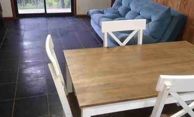 Preciosa Parcela con una acogedora e iluminada casa, inmersa en bosque nativo, lomaje suave. Villarrica - Loncoche