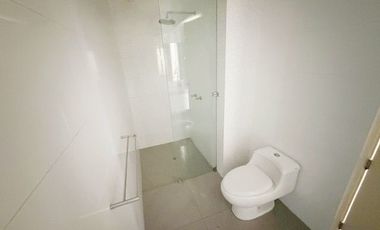 DEPARTAMENTO EN ALQUILER EN CERROS DE CAMACHO CON AREAS COMUNES