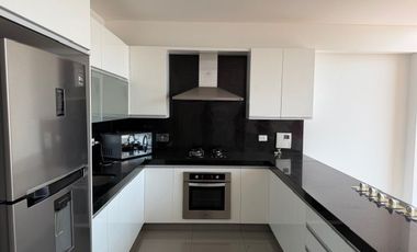 DEPARTAMENTO EN ALQUILER EN CERROS DE CAMACHO CON AREAS COMUNES
