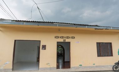 Venta de casa esquinera, terreno doble con apartamento o local comercial puede ser usado y espacio para nueva construcion