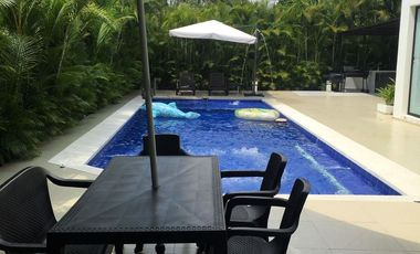 Venta de Casa campestre en Girardot, Cundinamarca.