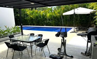 Venta de Casa campestre en Girardot, Cundinamarca.