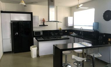 Venta de Casa campestre en Girardot, Cundinamarca.