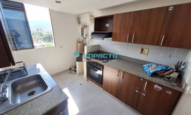 Se arrienda apartamento en el sector de los conquistadores cód.4294