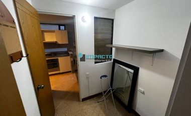 Se arrienda apartamento en el sector de Conquistadores cód. 4417
