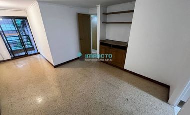 Se arrienda apartamento en el sector de Conquistadores cód. 4417