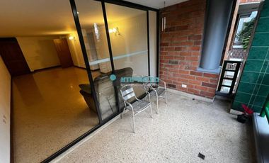 Se arrienda apartamento en el sector de Conquistadores cód. 4417