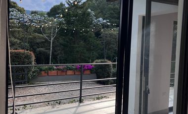 Venta de Casa Campestre en Sajonia – ¡Ubicación Inmejorable!