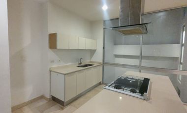 Departamento de 3 recámaras a unas cuadras de plaza la Isla