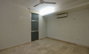 Departamento de 3 recámaras a unas cuadras de plaza la Isla