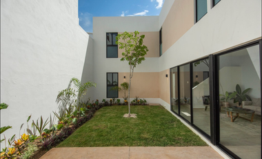 Casa en venta ENTREGA INMEDIATA 3 recámaras en Privada al Norte de Mérida