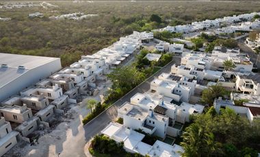 Casa en venta ENTREGA INMEDIATA 3 recámaras en Privada al Norte de Mérida